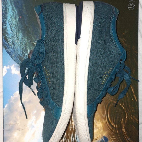 Ted Baker sneaker size 9 - Picture 1 of 7